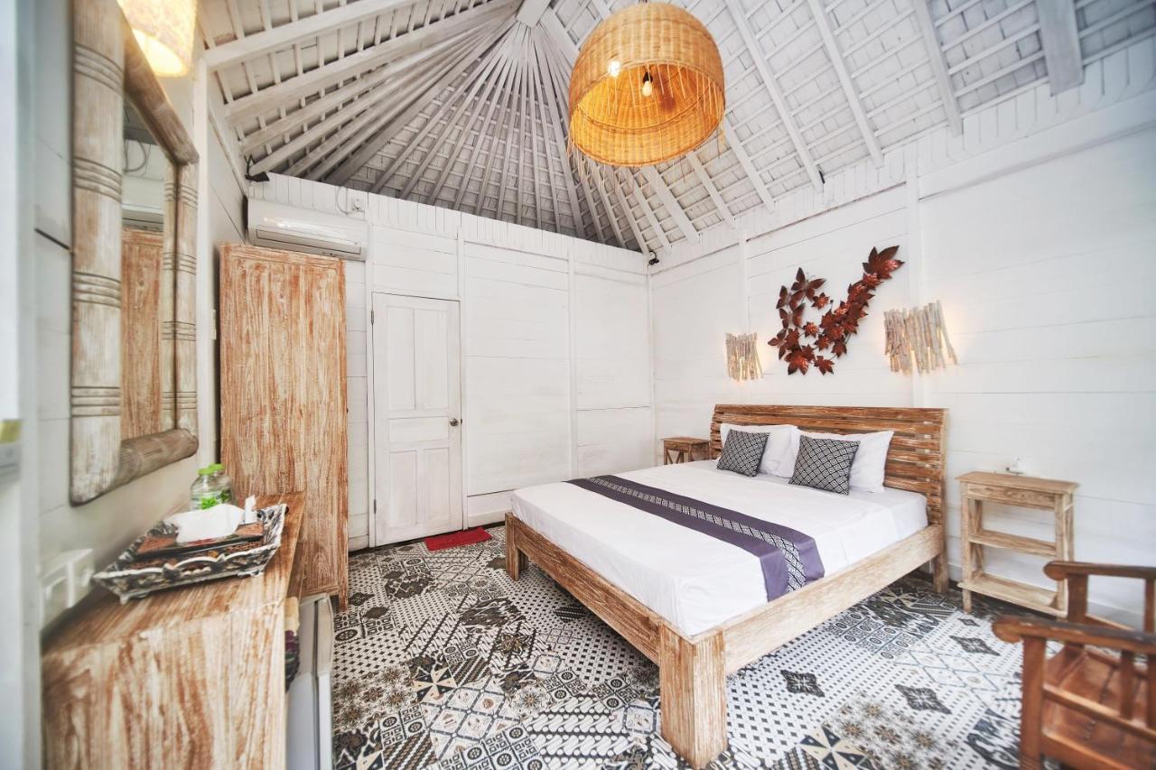 Easy Surf Camp Otel Kuta Lombok Dış mekan fotoğraf