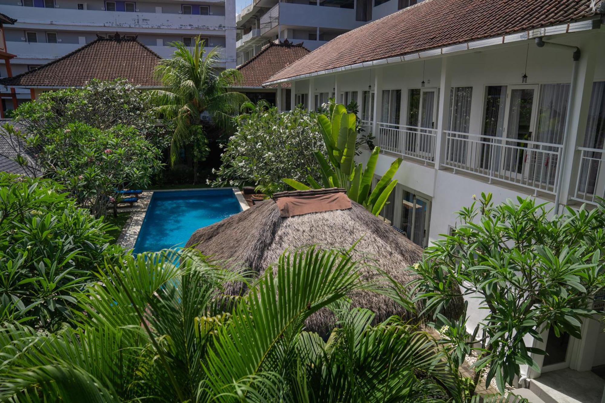Easy Surf Camp Otel Kuta Lombok Dış mekan fotoğraf