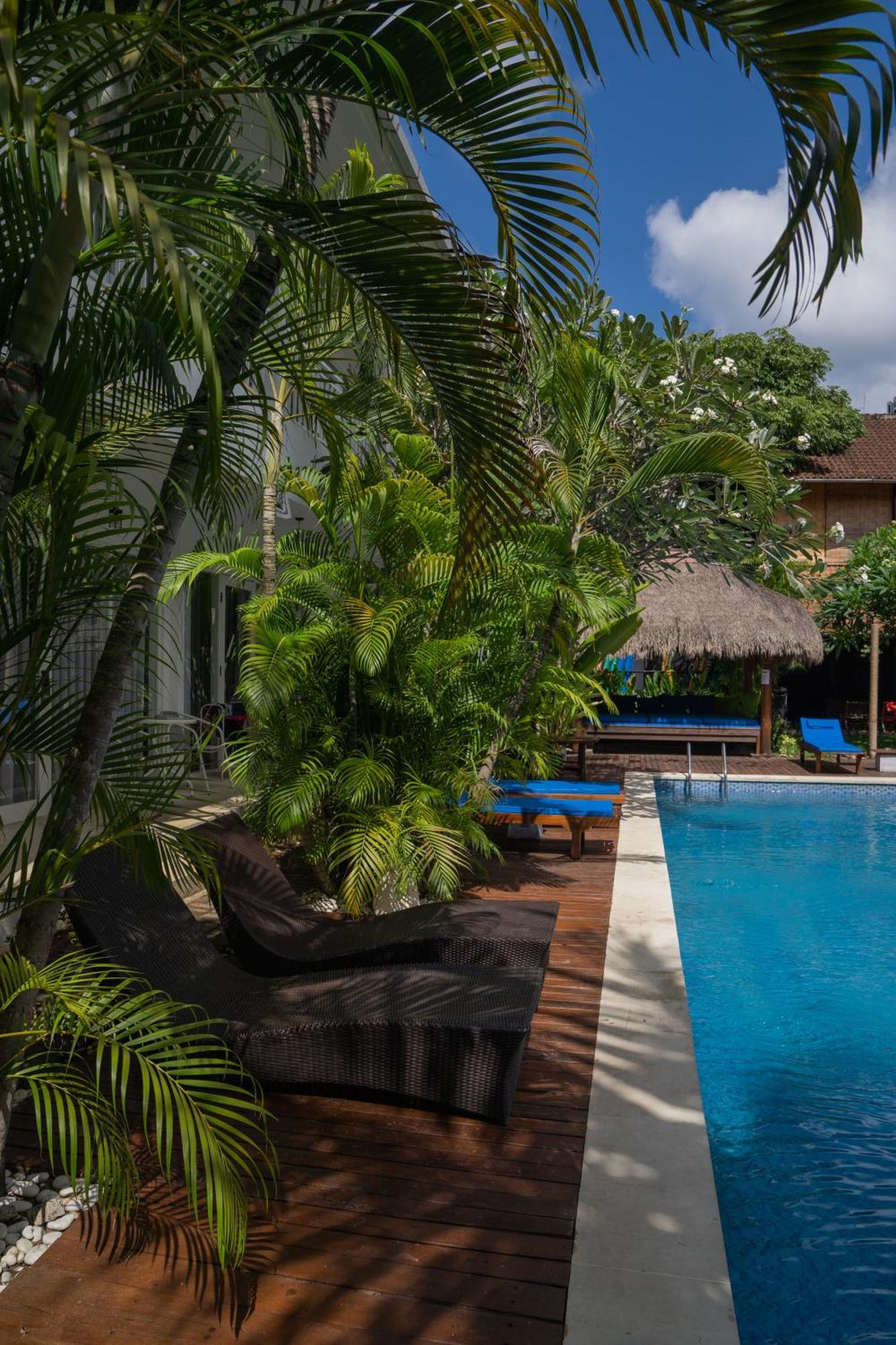 Easy Surf Camp Otel Kuta Lombok Dış mekan fotoğraf