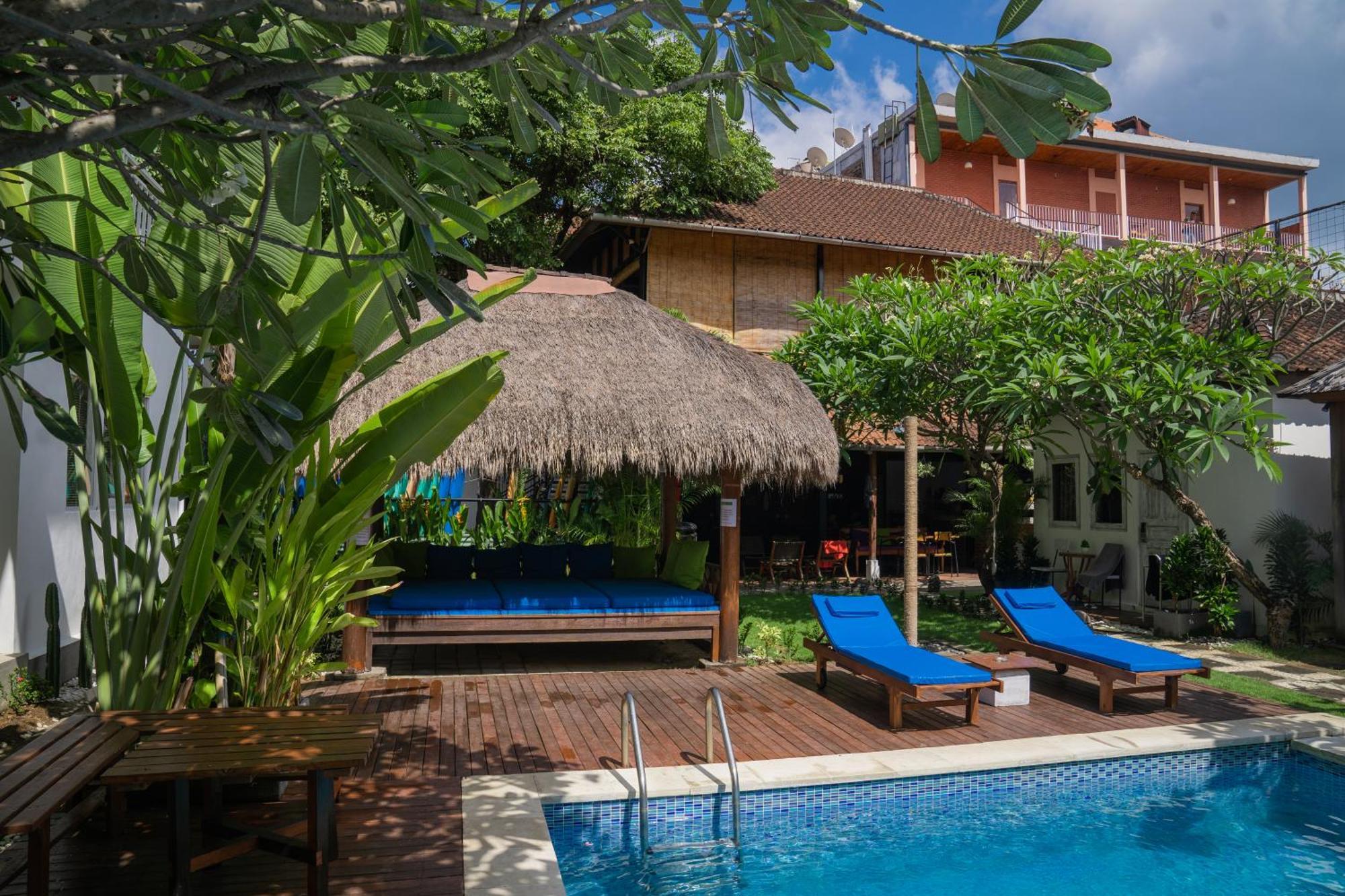 Easy Surf Camp Otel Kuta Lombok Dış mekan fotoğraf