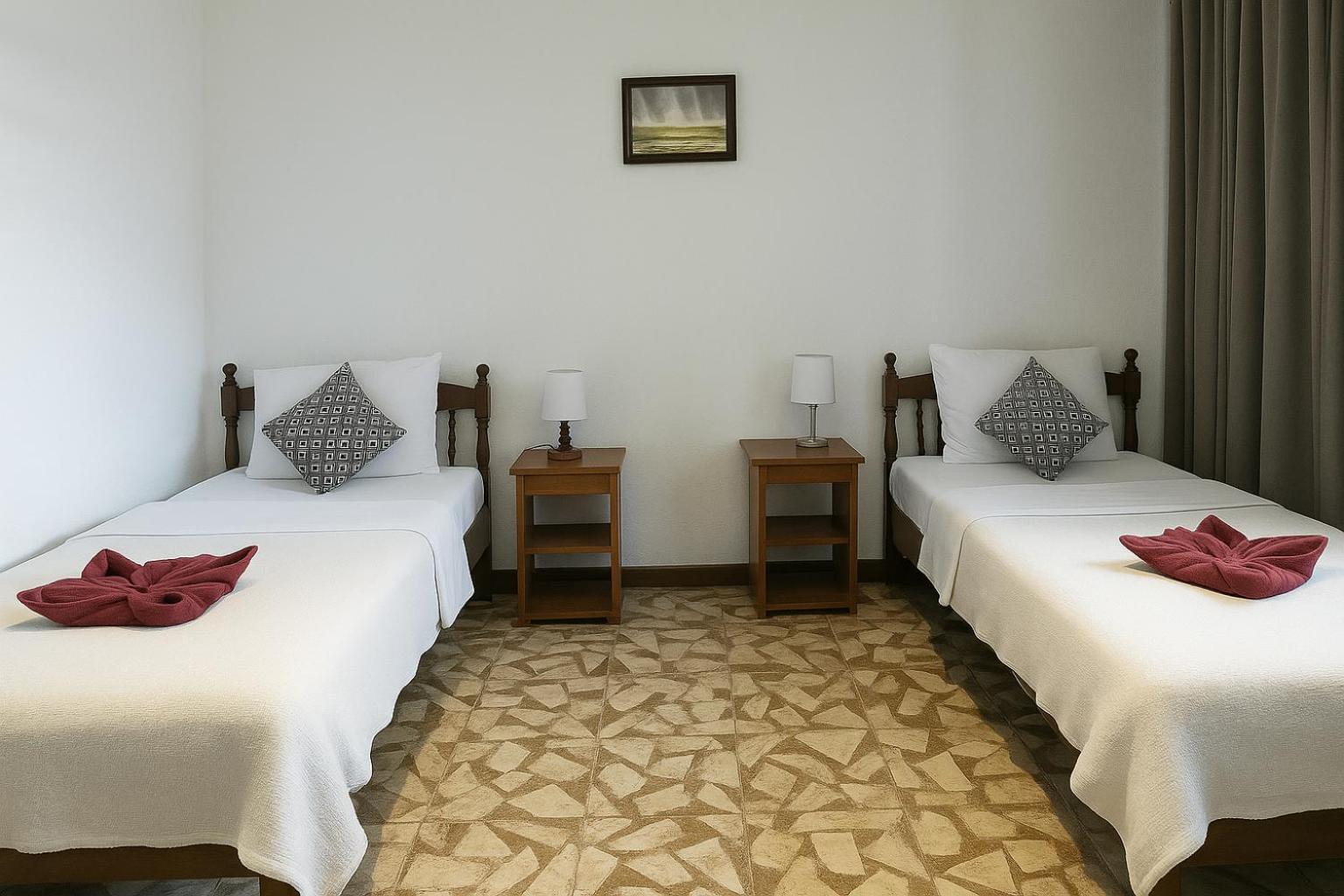 Easy Surf Camp Otel Kuta Lombok Dış mekan fotoğraf