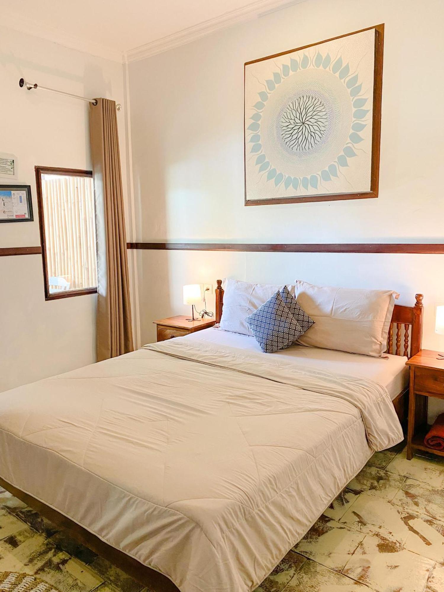 Easy Surf Camp Otel Kuta Lombok Dış mekan fotoğraf